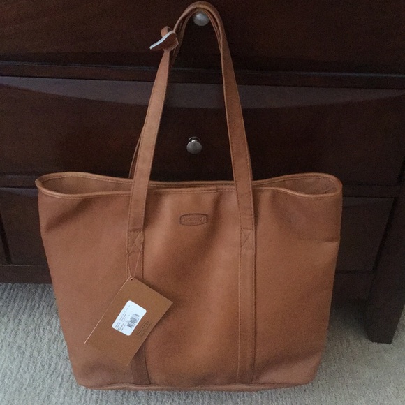 Dilana Handbags - NWT Dilana Dorado Collection Tote Bag